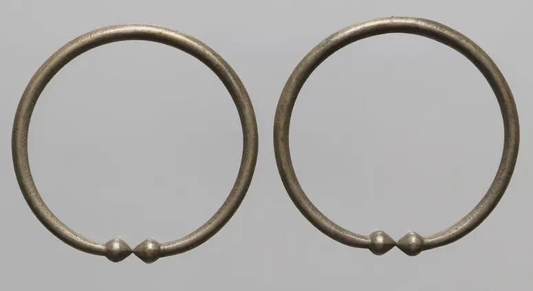 Armschmuck