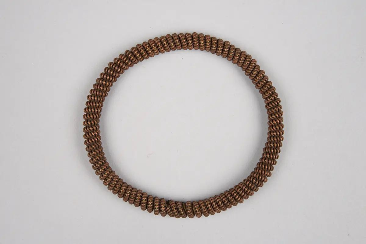 Two Armbänder
