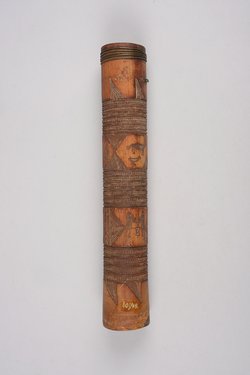 Behälter