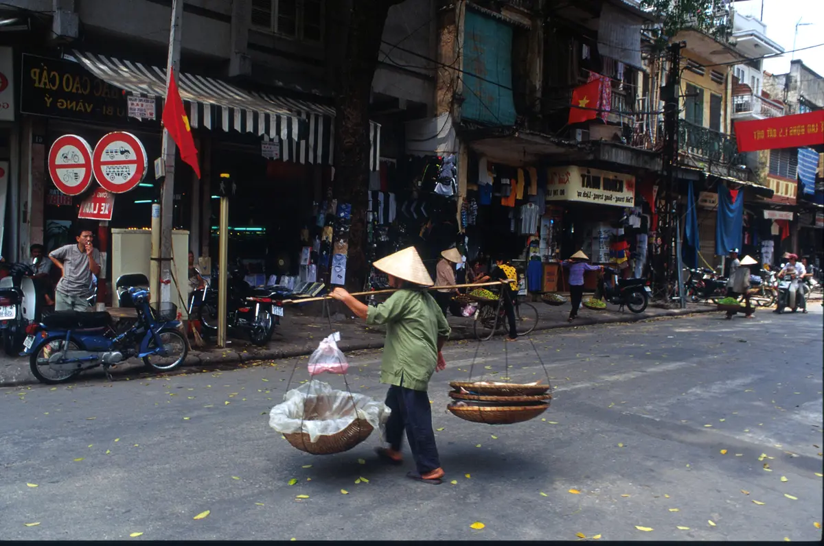 Lastenträgerin Saigon