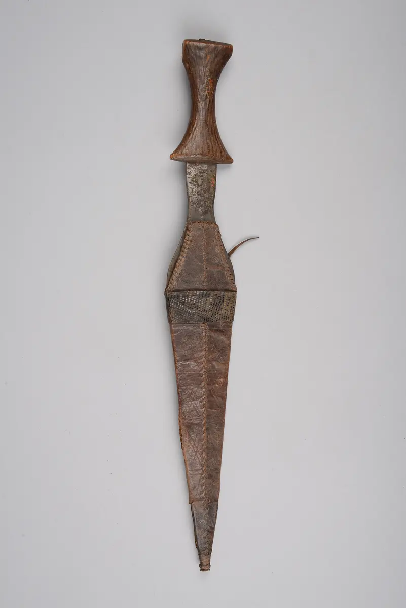 Dolchmesser mit Scheide