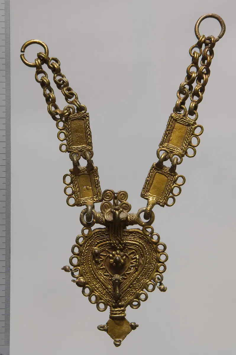 Kopfschmuck