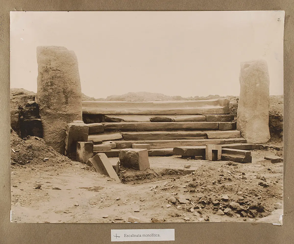 Tihuanaco: Monolithische Stiege