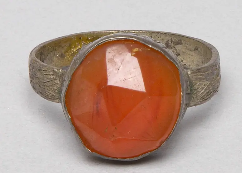 Fingerring