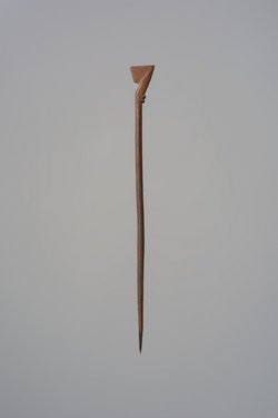 Haarnadel in Gewehrform