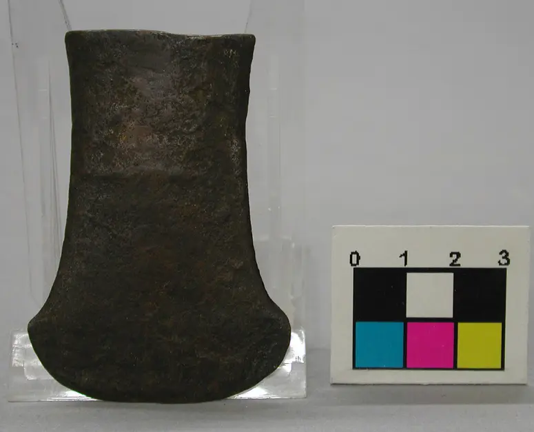 Bronzebeil