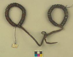 Beinschmuck