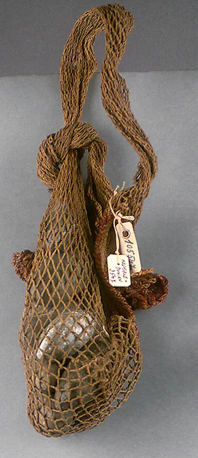 Schleuderstein-Tasche