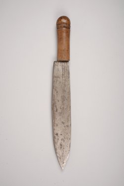 Messer mit Scheide