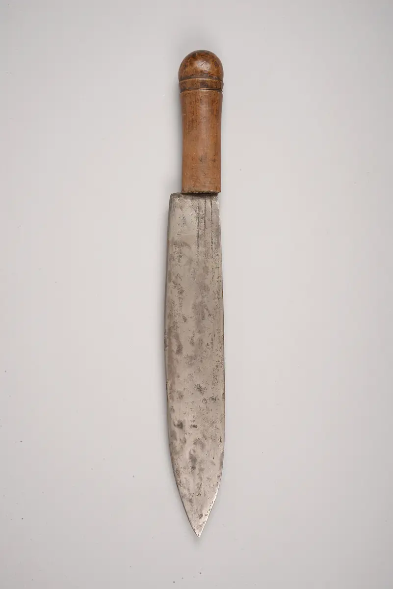 Messer mit Scheide