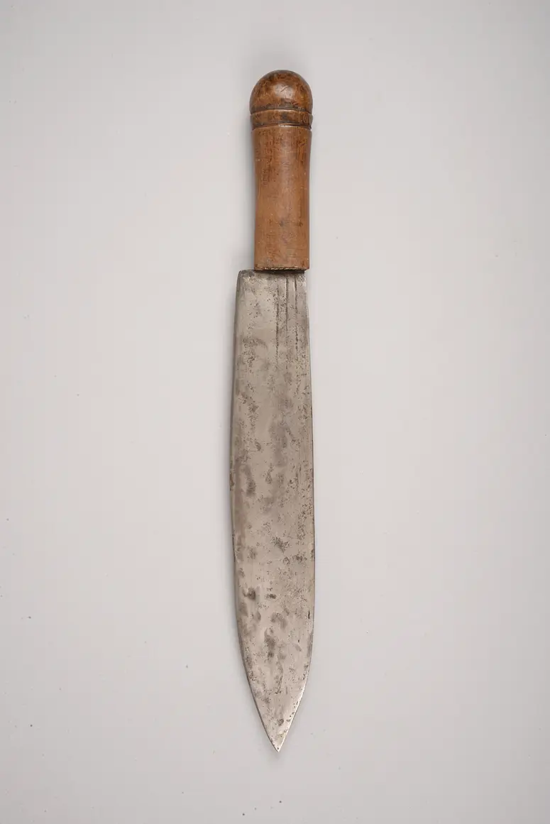 Messer mit Scheide