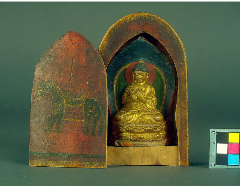 Holzkästchen mit Buddhafigur