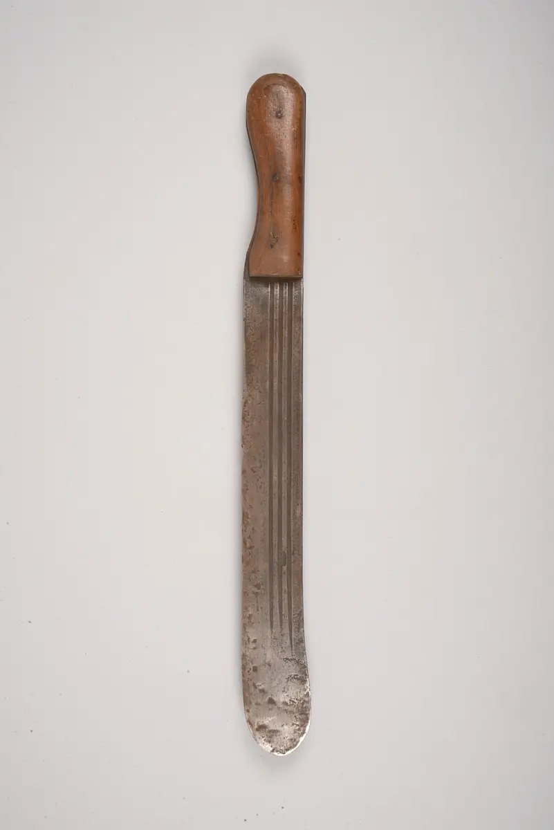 Messer mit Scheide