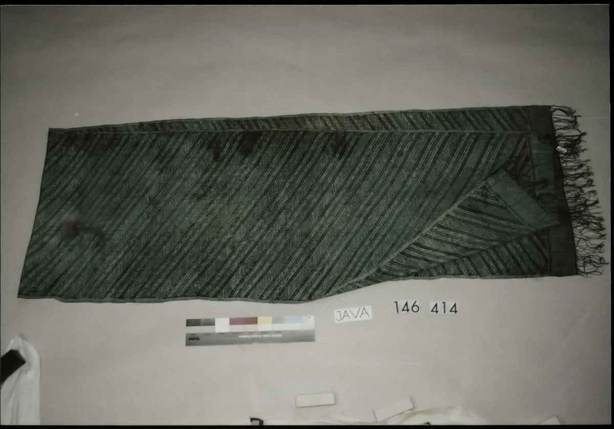 Schultertuch, Batik