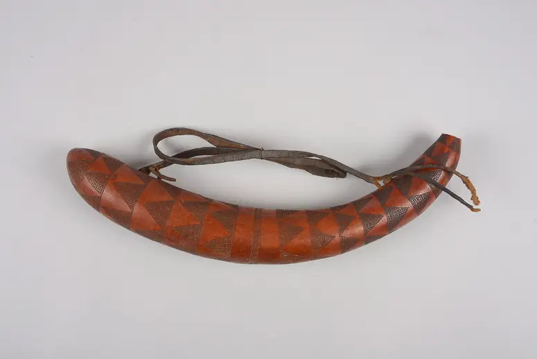 Tabakbehälter