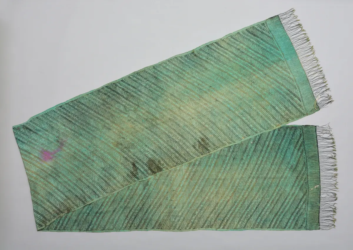 Schultertuch, Batik