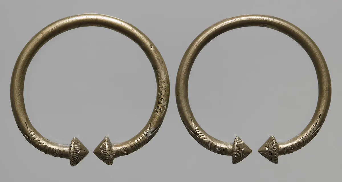 Beinschmuck