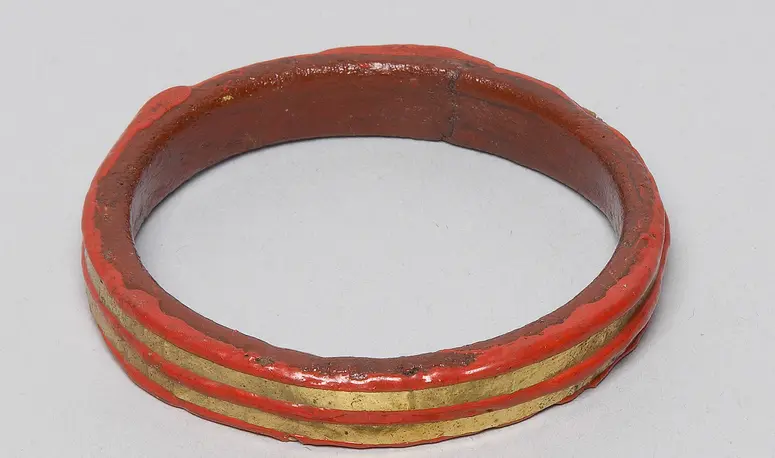 Armschmuck
