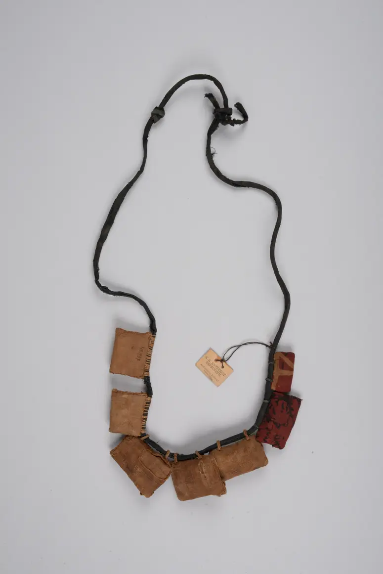 Kette (Amulett)