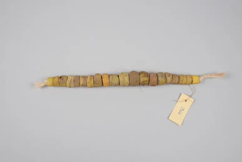 Currency: Glass beads