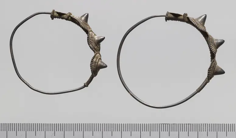 Ohrschmuck