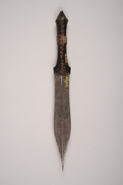 Messer mit Scheide