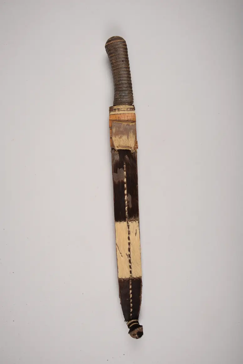 Messer mit Scheide