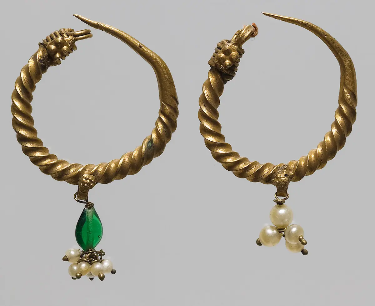 Ohrschmuck
