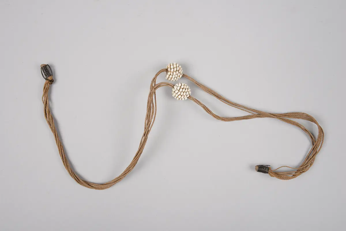 Halsband