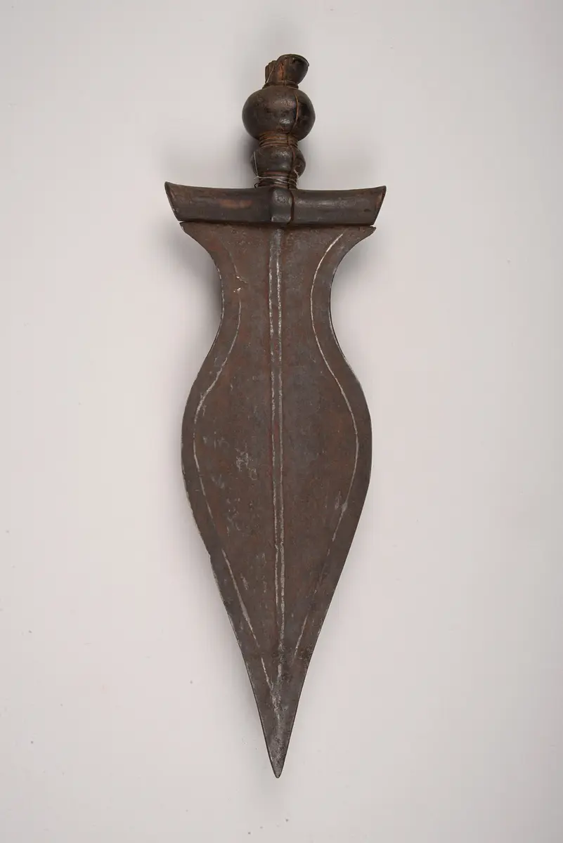 Messer mit Scheide