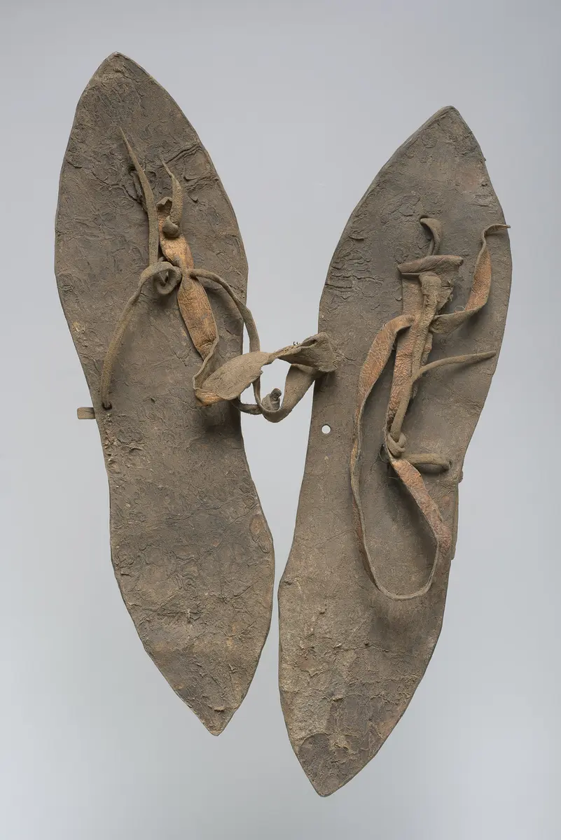 Paar Sandalen