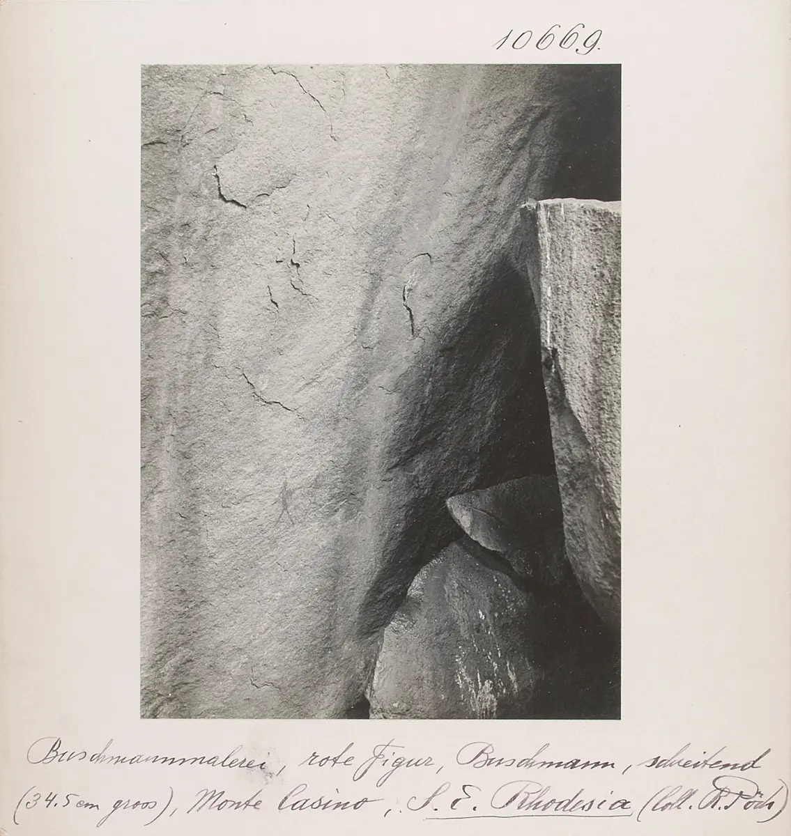 Sanmalerei, rote Figur, schreitender San (34,5 cm groß); Monte Casino