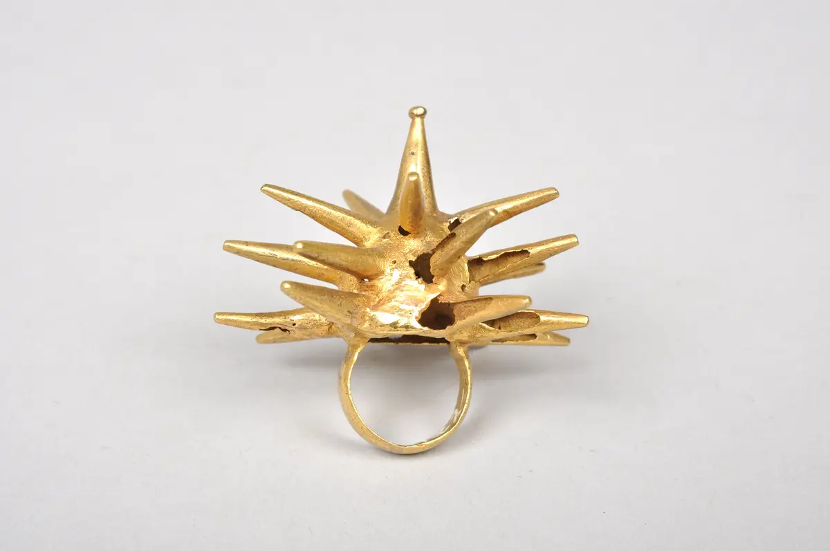 Ring