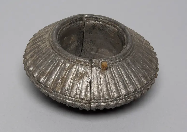 Beinschmuck