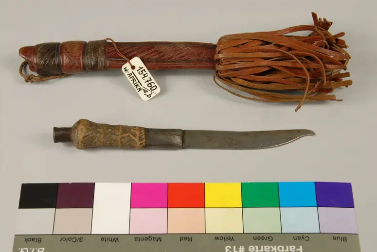 Beschneidungsmesser mit Scheide