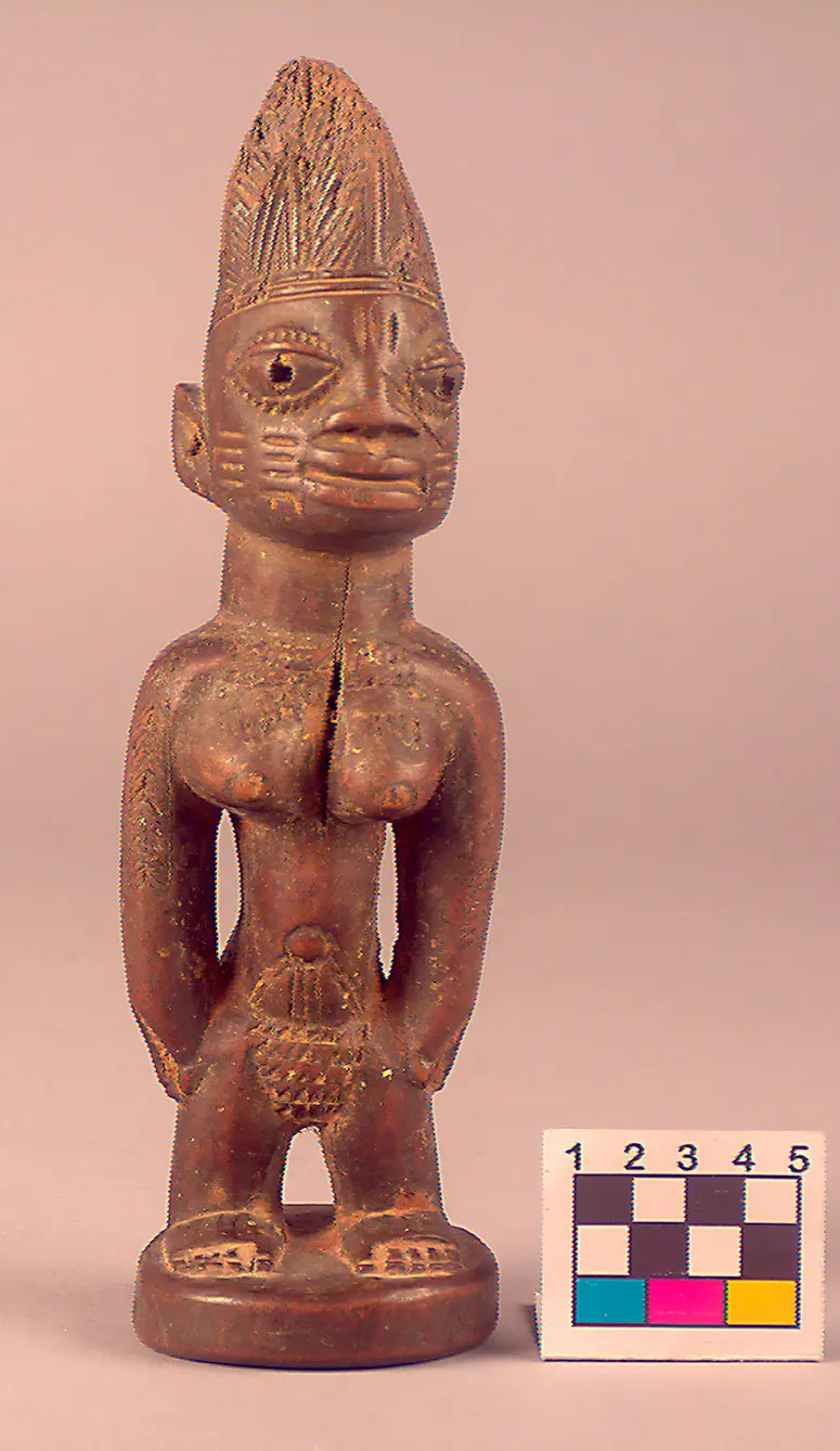 Weibliche Ibeji Zwillingsfigur