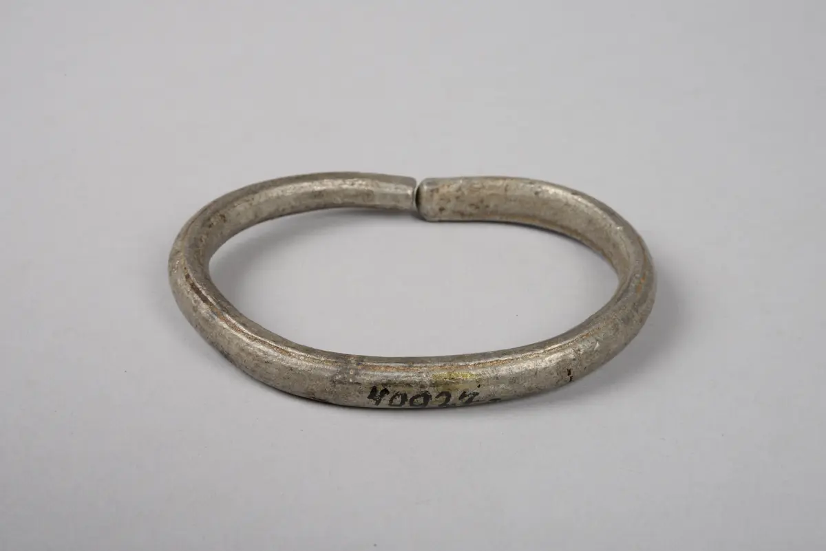 Frauenarmband