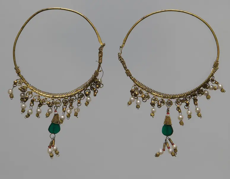 Ohrschmuck