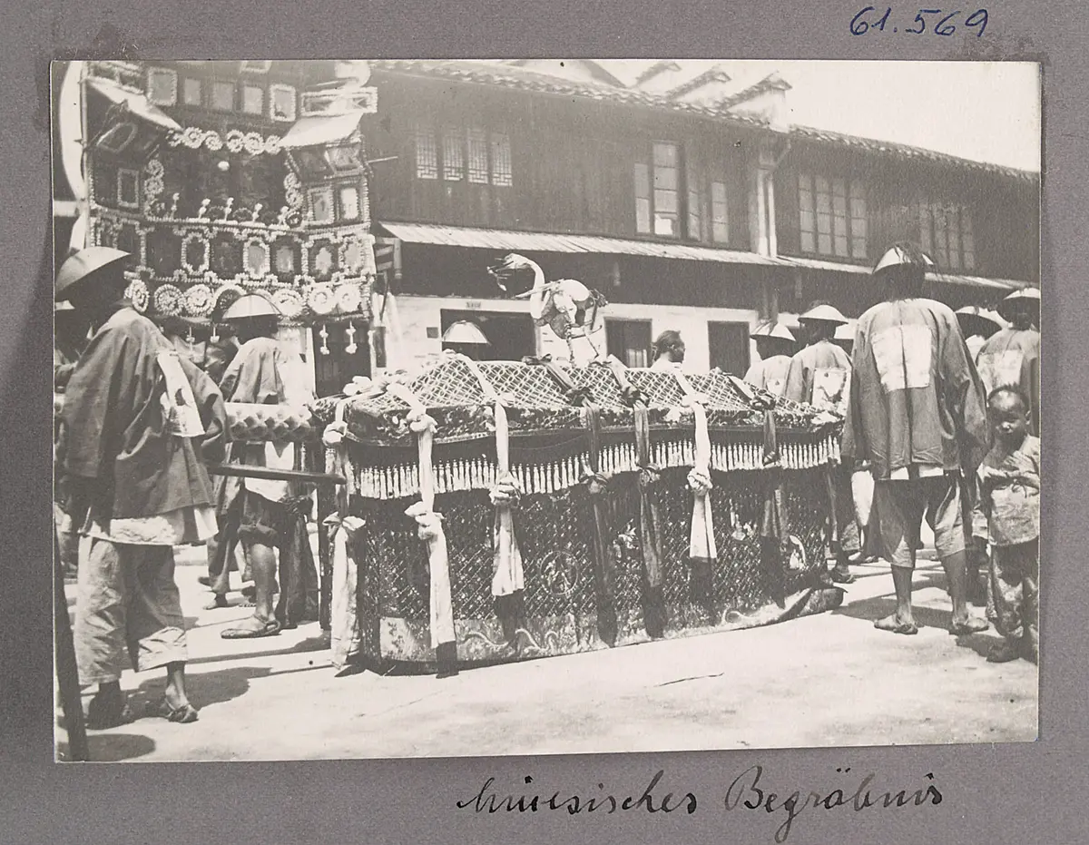 Chinesisches Begräbnis