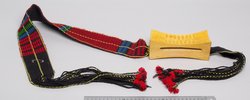 Daohalter (Nok lep tzsü) mit Gürtel