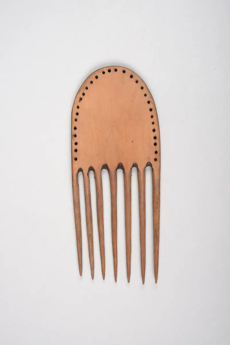 Comb