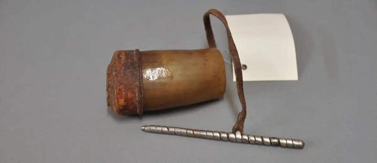 Horngefäß für Tabakmischung