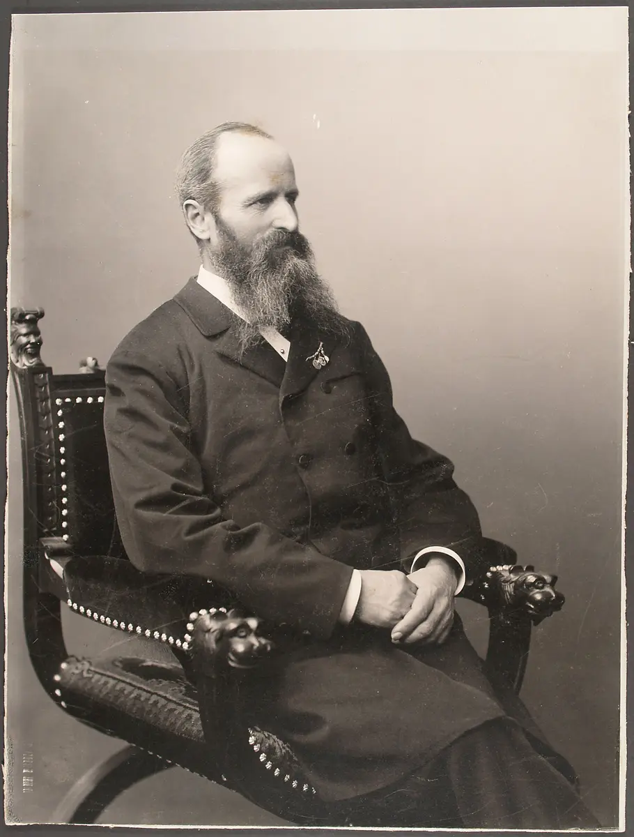 Portrait: Andreas Reischek, Curator, Museum Linz