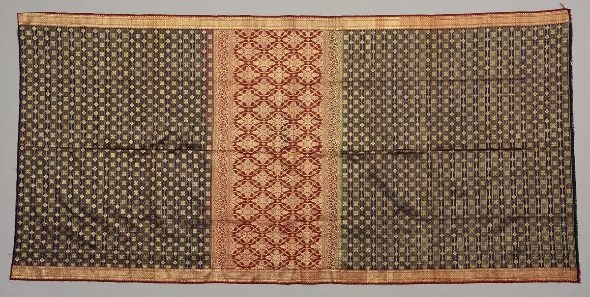 Tuch, Sarong
