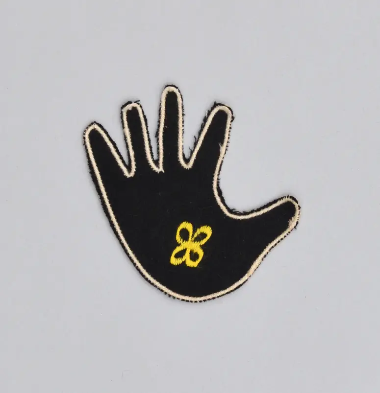 Amulett: Hand (Wandschmuck)