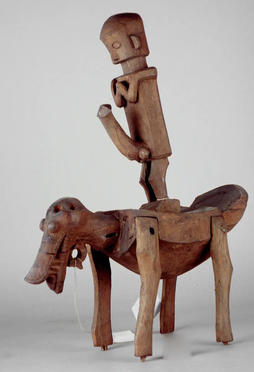 Ancestor figure on zoomorphic throne