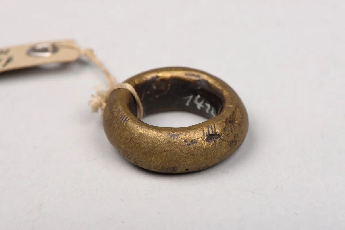 Fingerring